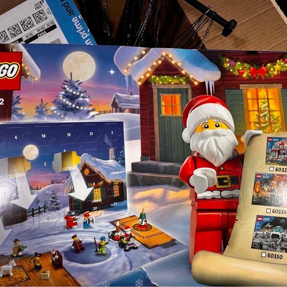 New Lego City Advent Calendar!! - Picture 3 of 3